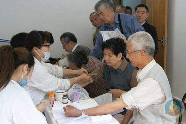 健康一体机减轻社区医务人员的工作 健康一体机减轻社区医务人员的工作